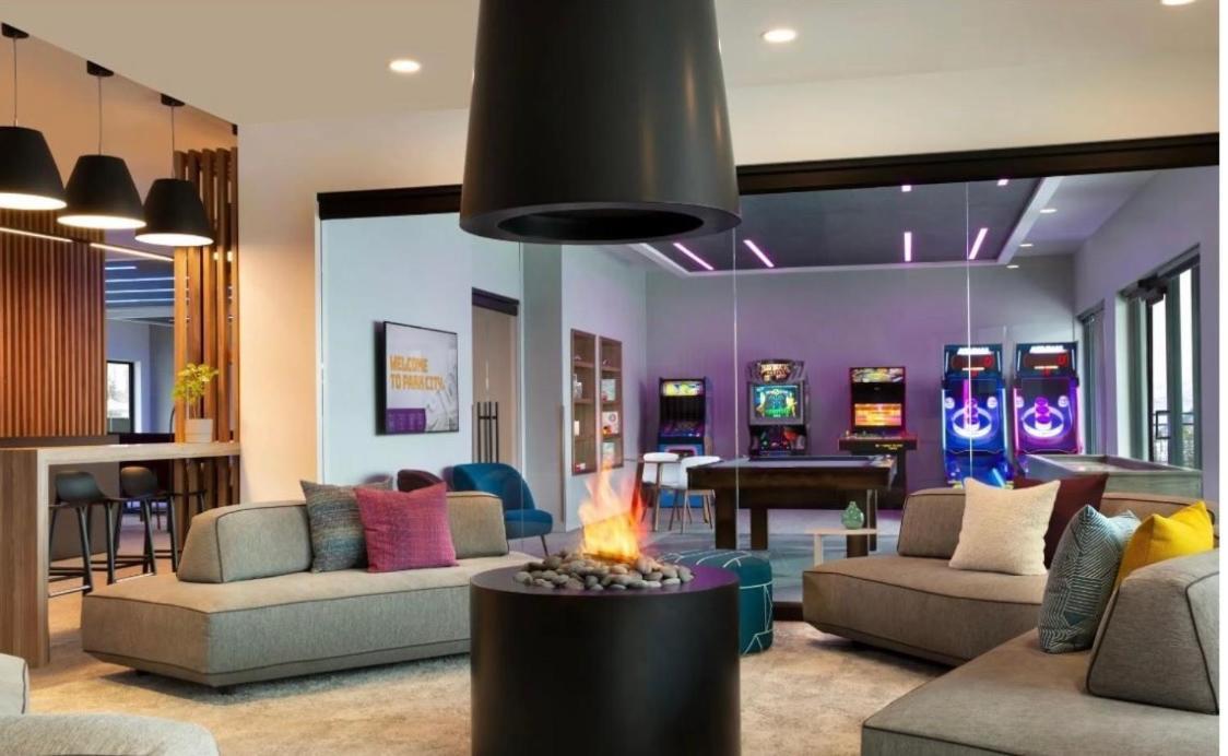 Slope Side Studio In The Heart Of Canyons Village With Heated Pool & Hot Tub! Park City Exterior photo